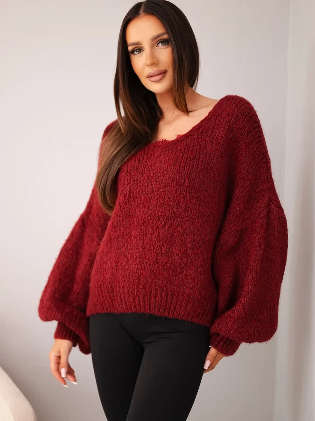Sweter damski z dodatkiem wełny luźny fason Iracema, farba Bordový